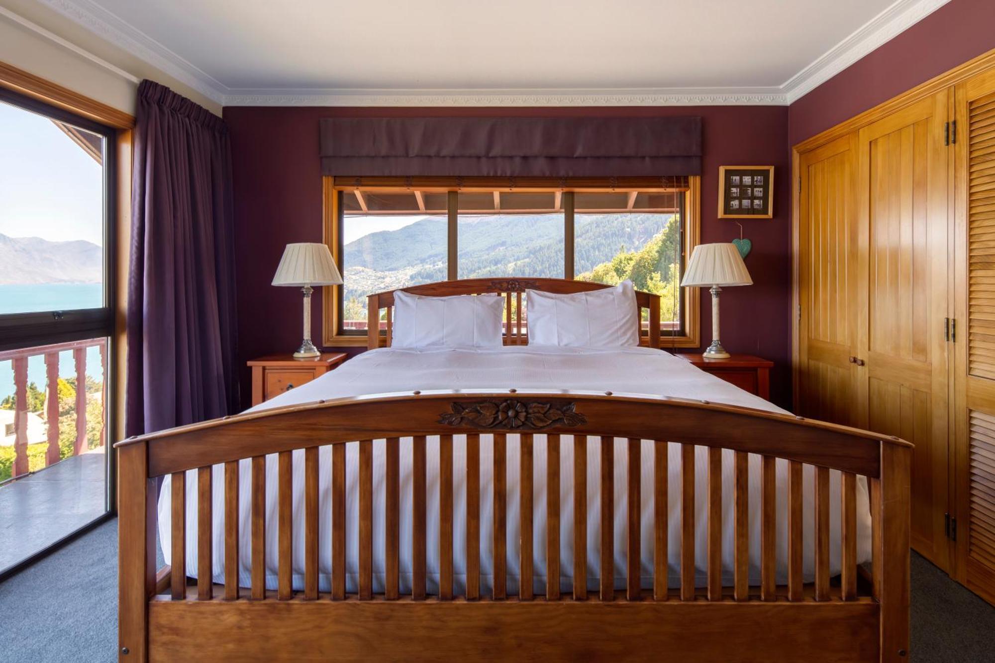 Matterhorn Lodge By Sotheby'S Luxury Rental Homes Куийнстаун Екстериор снимка