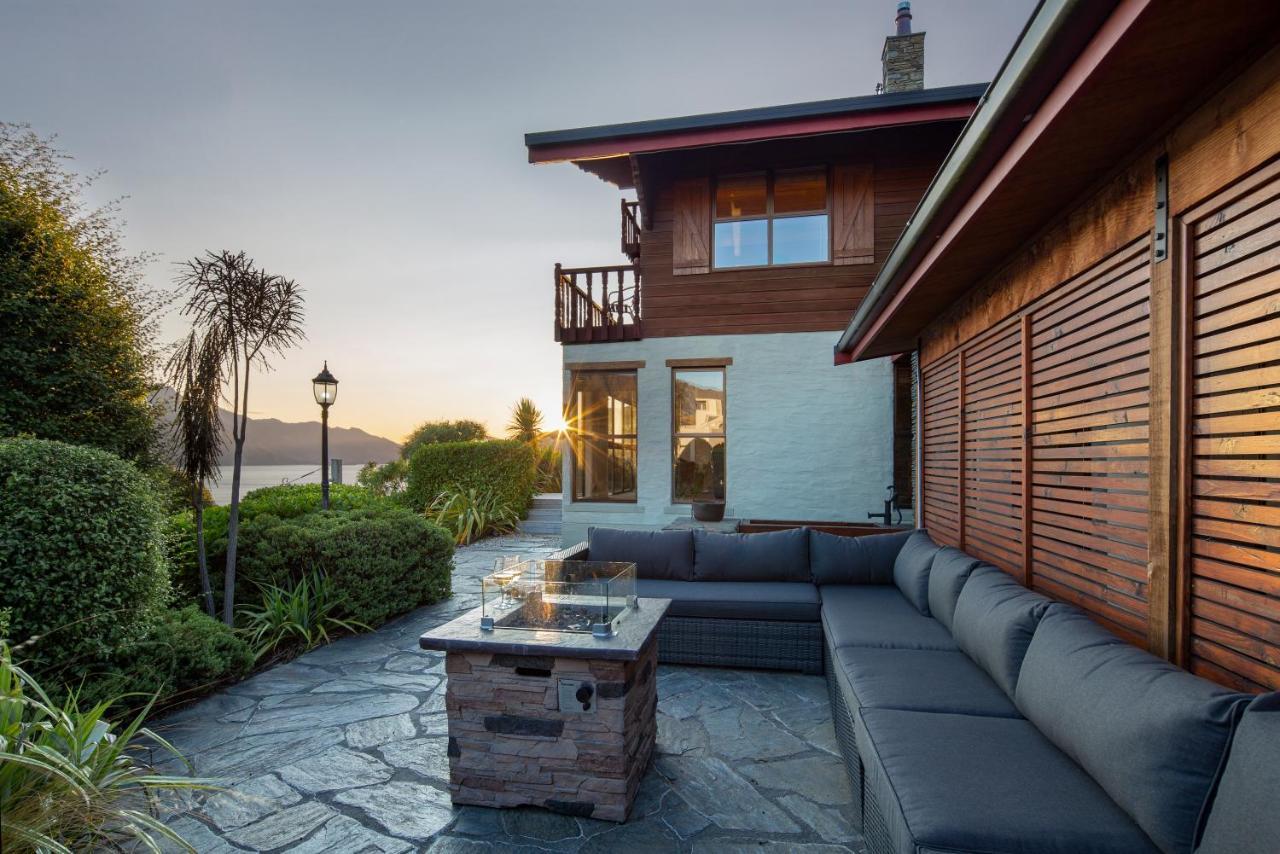 Matterhorn Lodge By Sotheby'S Luxury Rental Homes Куийнстаун Екстериор снимка